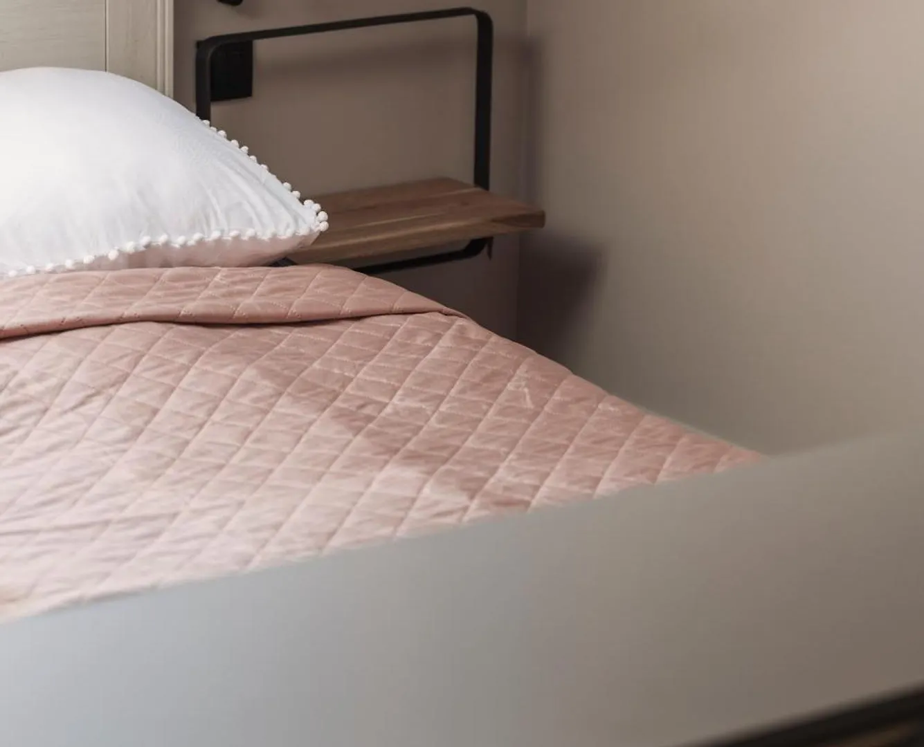 Zurenborg Suites 안트베르펜 B&B